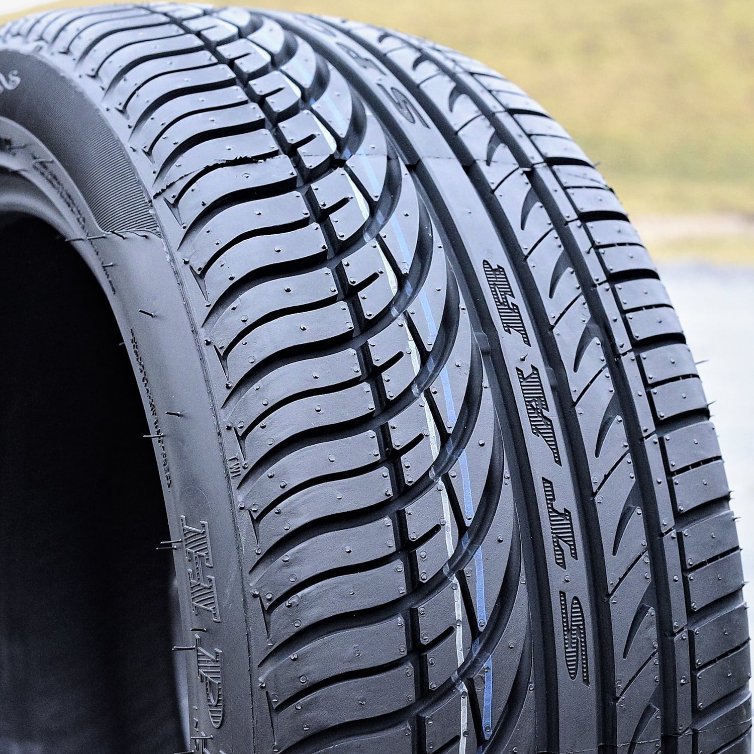 Set of 4 Fullway HP108 215/60R16 99V XL Performance a/s All Season Tires